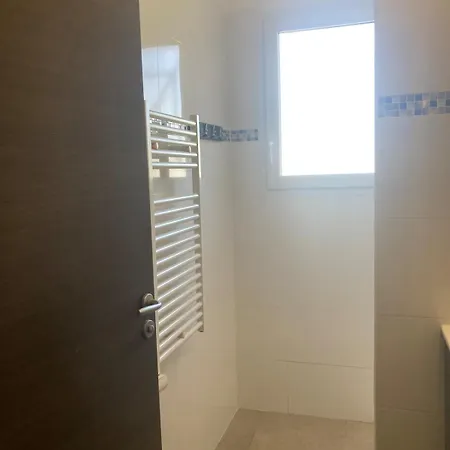 Maison Lozari - 3 - 6 Personnes Holiday home